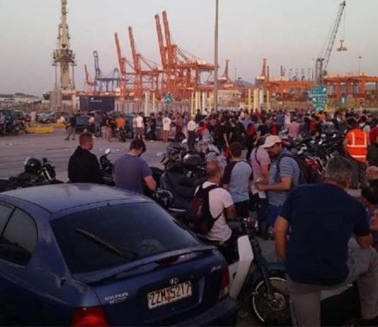 The Dockworkers in the port of Piraeus started today 6th of June their strike