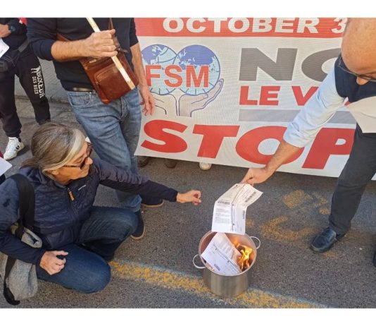 USB on the streets in 14 Italian squares for the WFTU international day of struggle