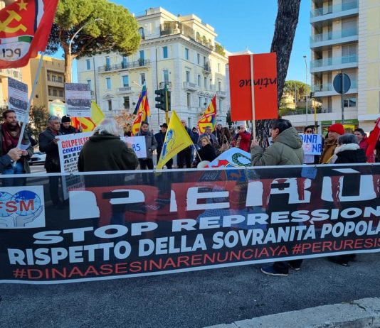 Demonstration in solidarity with the Peruvian people under the Embassy of PERU in ROME