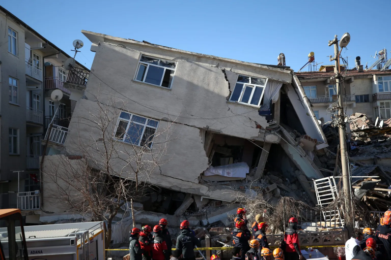 Solidarity with the people affected by the terrible earthquake in Turkey and Syria