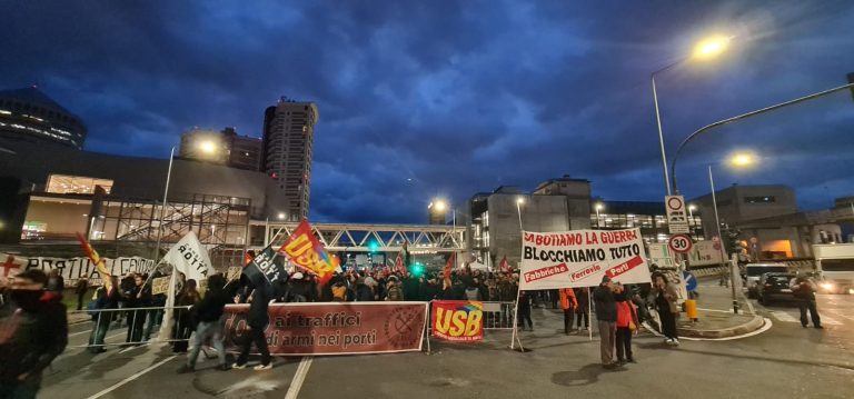 Blockade at the port of Genoa: stop the massacre of the Palestinian People, stop arms trafficking in Italian ports