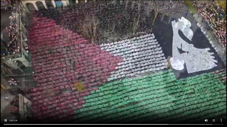 Gernika: demonstration in solidarity with Palestine in the Basque city