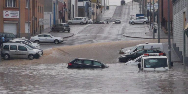 Solidaridad con los afectados por las inundaciones en Sevilla