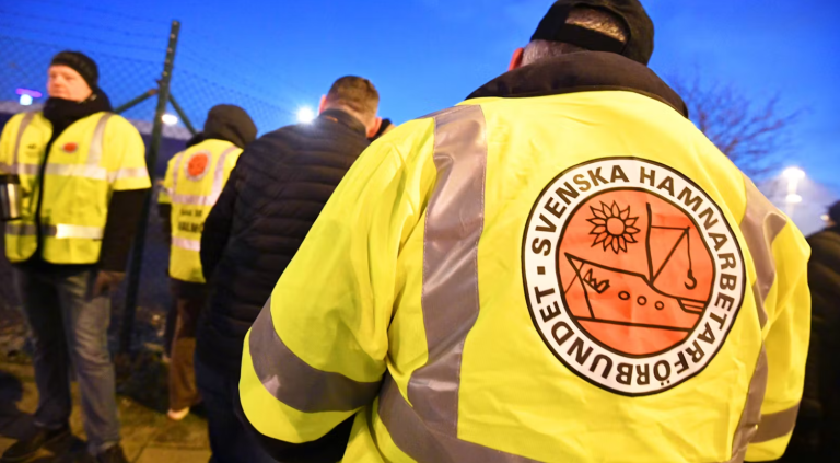 Solidarity to dockworkers union in Sweden