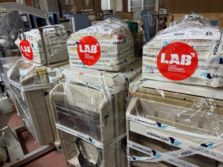 LAB Sindikatua: material sanitario recogido para Cuba